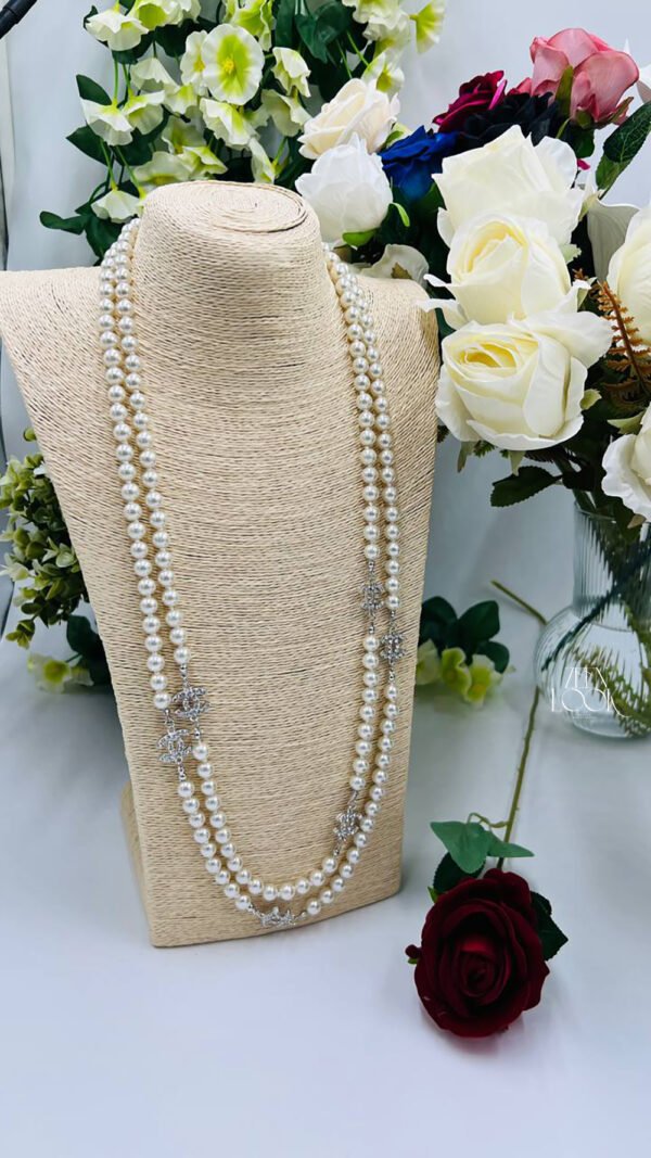 Chanel pearl necklace - Image 11