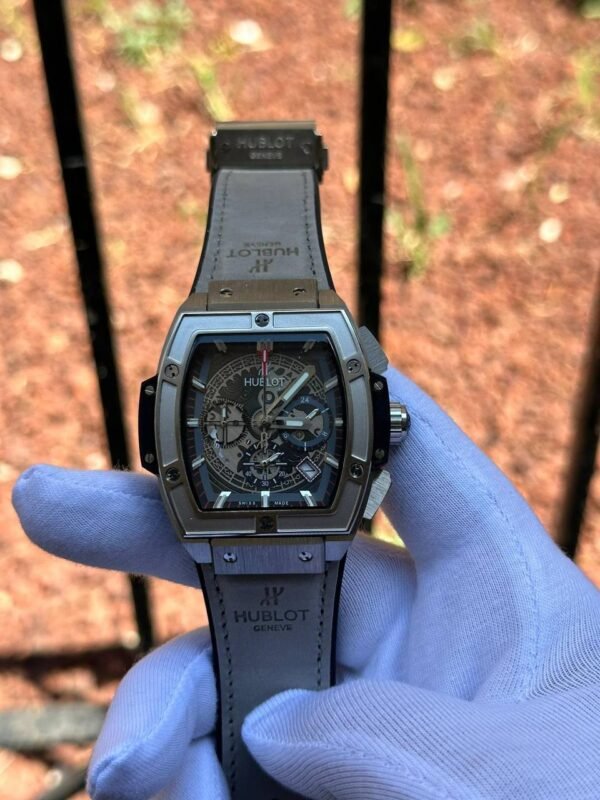 Hublot Men's Watch Collection - Image 110
