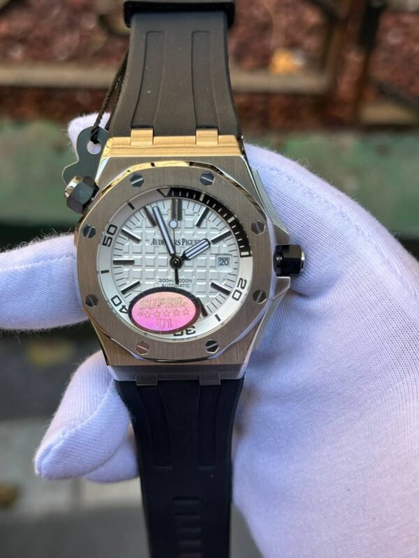 Audemars Piguet Men's Watch - Image 4