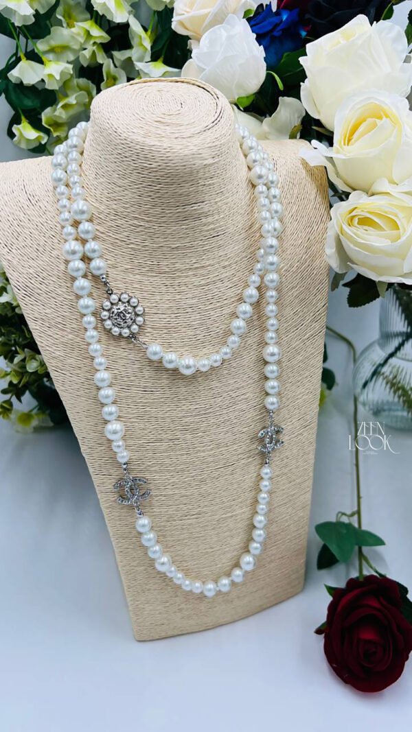 Chanel pearl necklace - Image 27