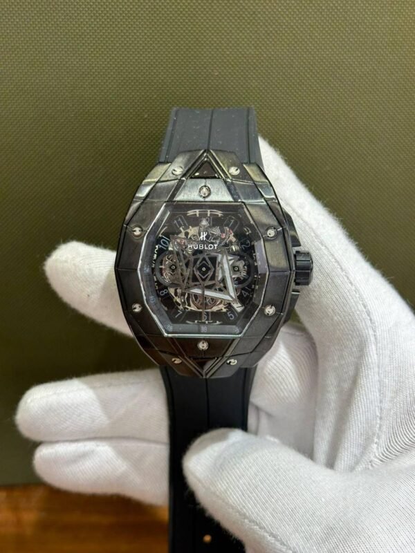 Hublot Men's Watch Collection - Image 13