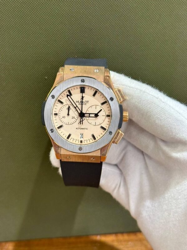 Hublot Men's Watch Collection - Image 18