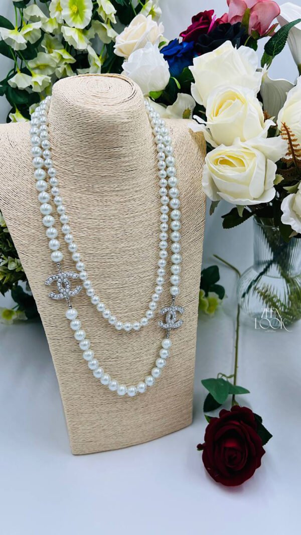 Chanel pearl necklace - Image 32