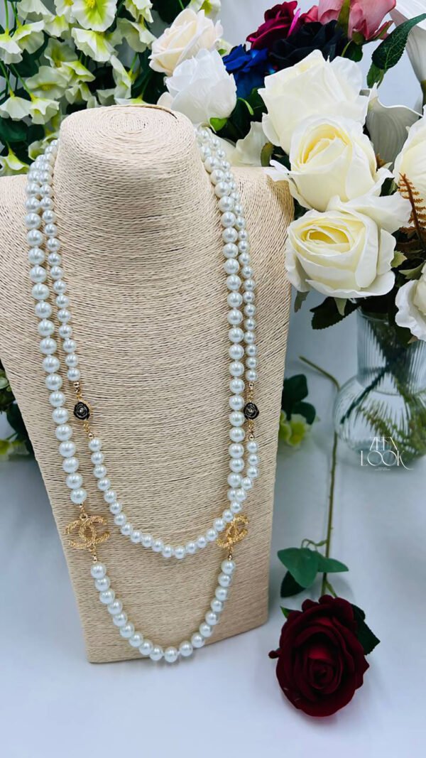 Chanel pearl necklace - Image 4
