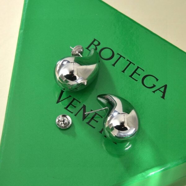 Bottega Drop Earrings