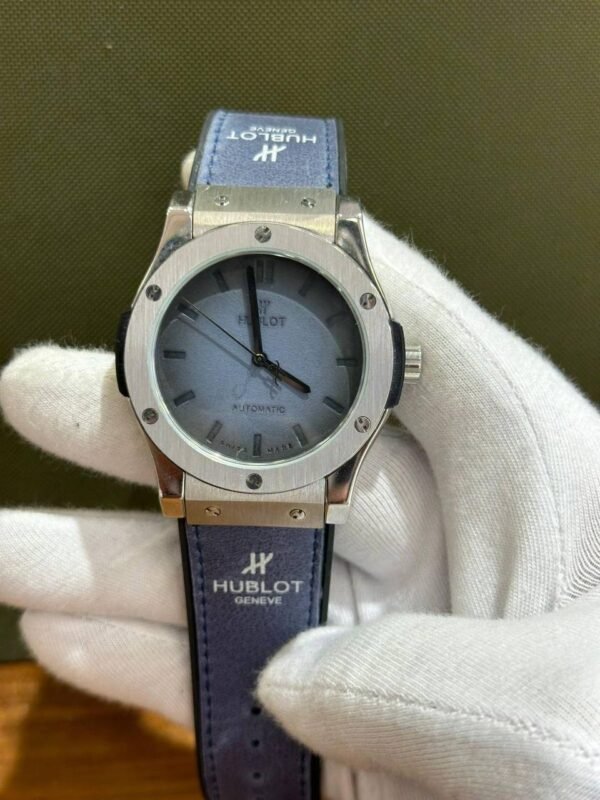 Hublot Men's Watch Collection - Image 28