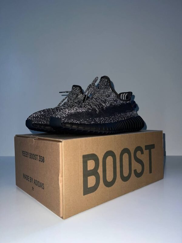 Adidas Yeezy Boost 350 V2 Black reflective - Image 5