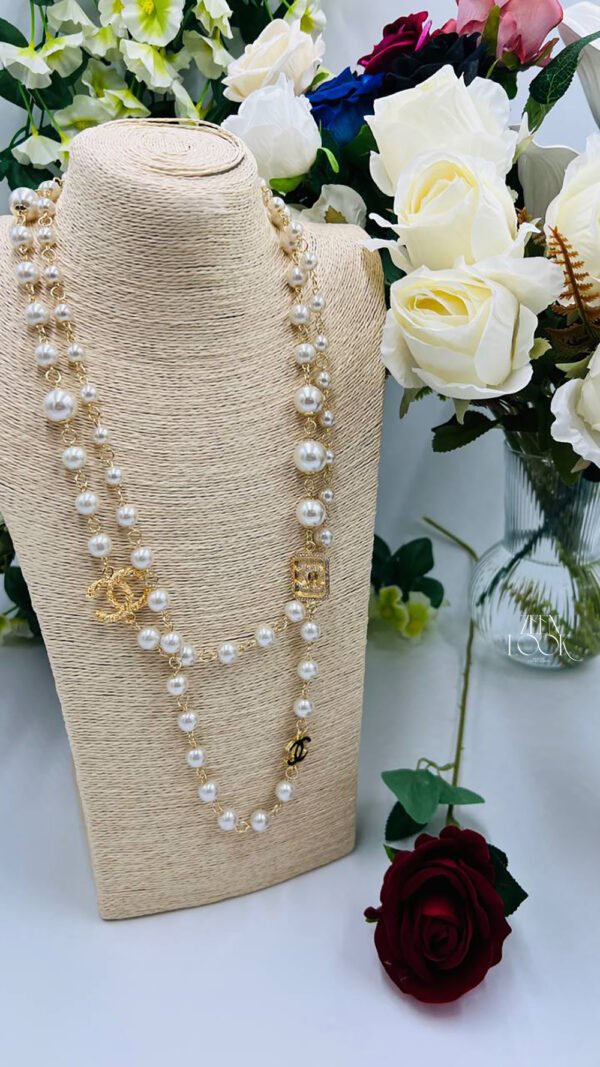 Chanel pearl necklace - Image 7