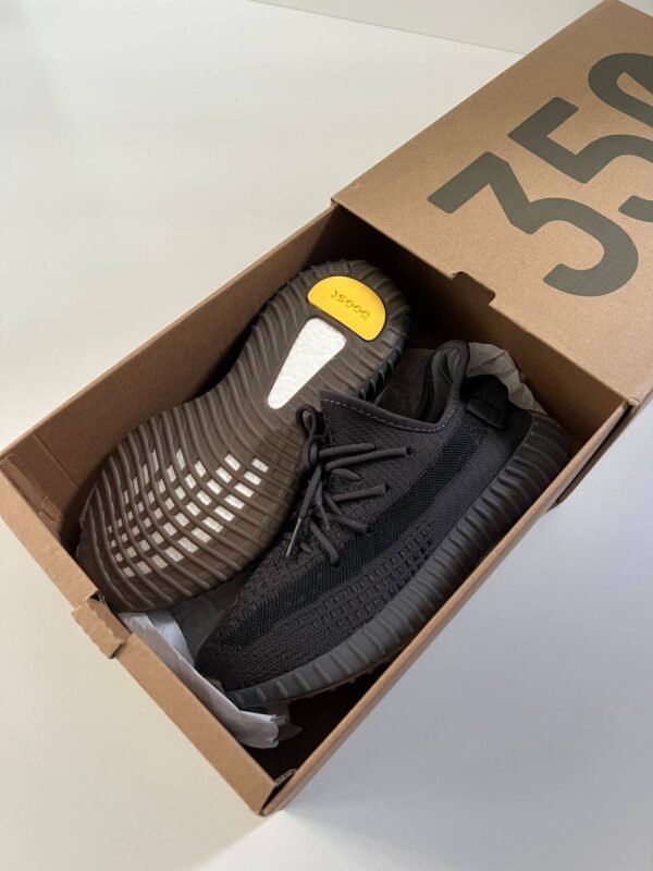 ⁦Adidas Yeezy Boost 350 V2 "Cinder"⁩ - الصورة ⁦6⁩