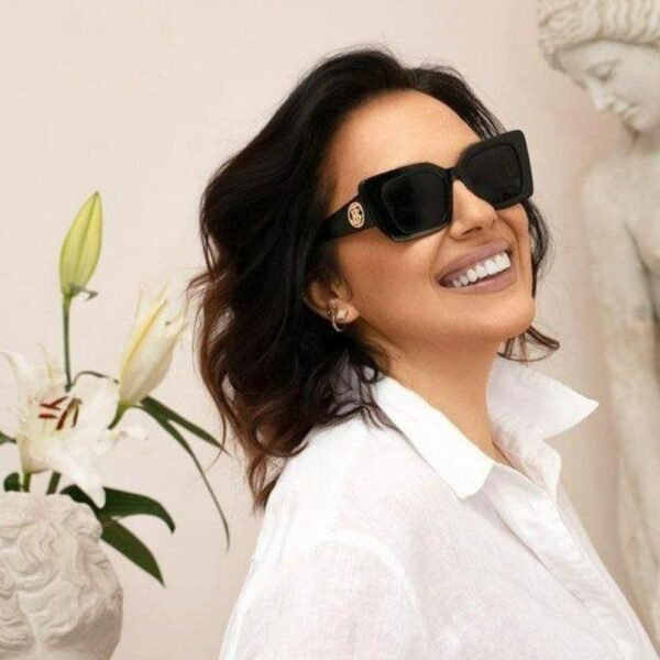 Burberry Vintage Check Sunglasses - Image 9