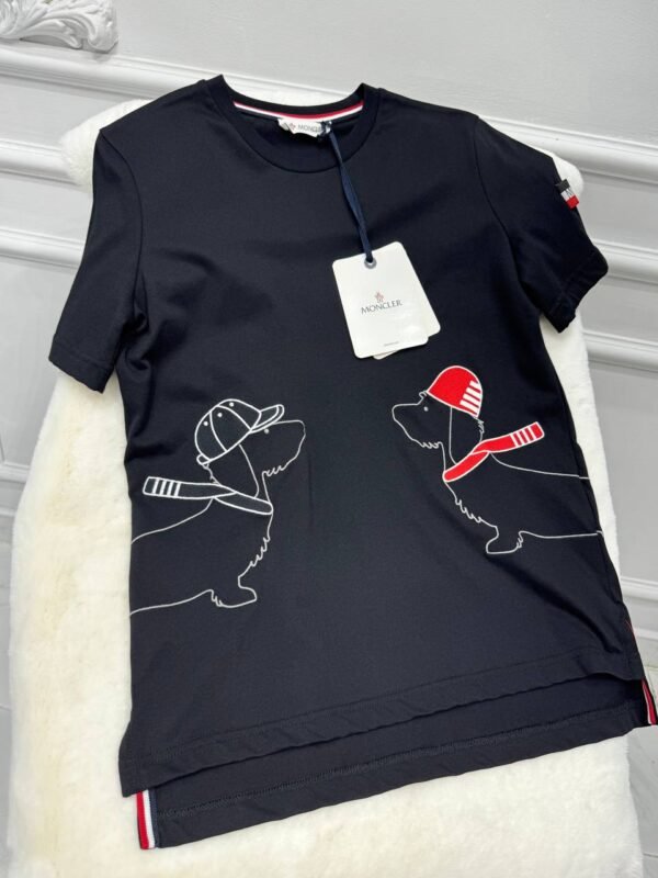 Women's T-shirts in various colors - Image 16