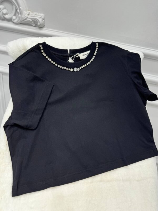 Women's T-shirts in various colors - Image 18