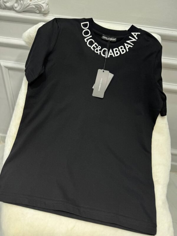 Women's T-shirts in various colors - Image 20