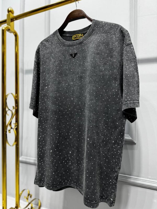Prada Women's T-shirt - Image 4