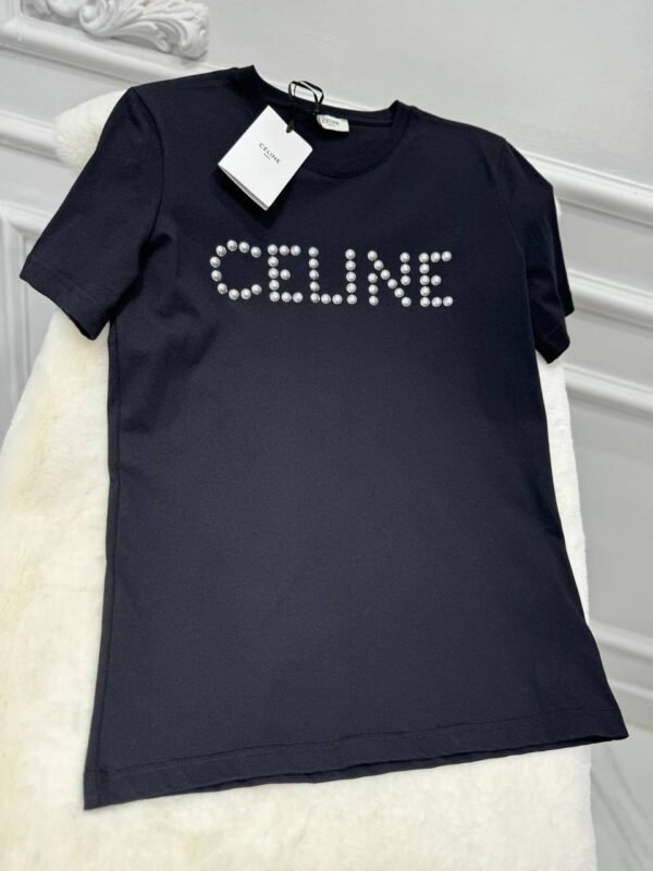 Women's T-shirts in various colors - Image 30