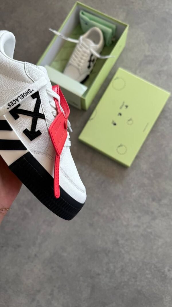 OFF WHITE SNEKERS UNISEX - Image 4