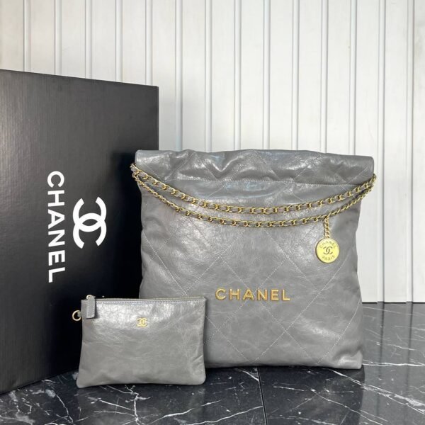 Chanel 22 Handbag - Genuine Leather - Image 13