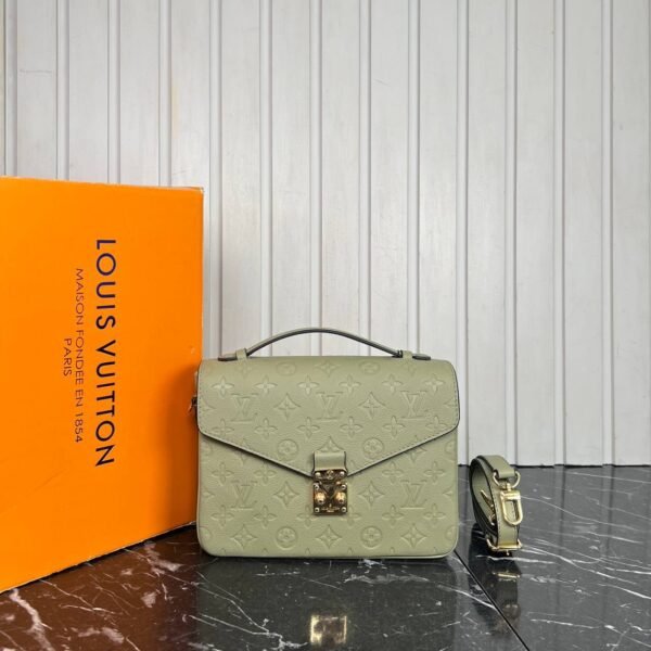 Louis Vuitton Metis Pochette - Genuine Leather - Image 11
